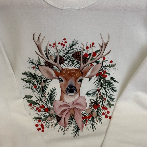 Tops - White Sweatshirt with Deer and Holiday Wreath Design